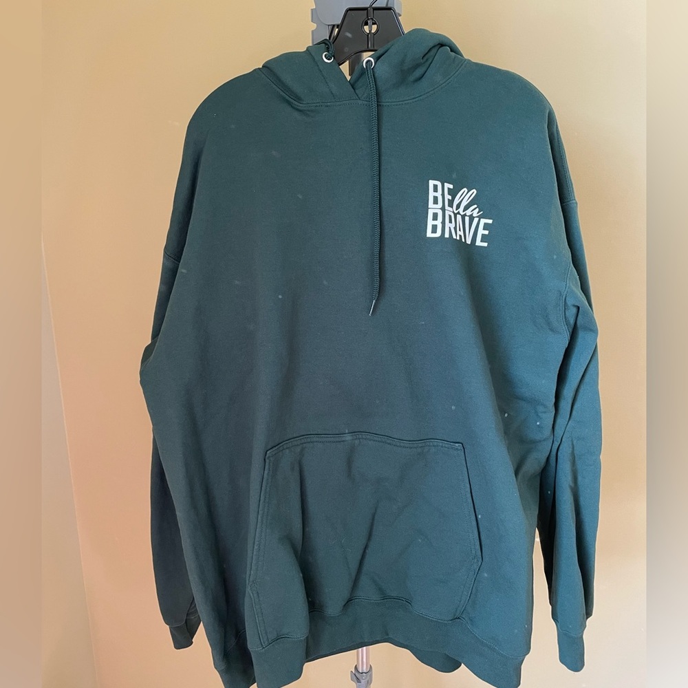 Bella Brave green hoodie in size 2xl